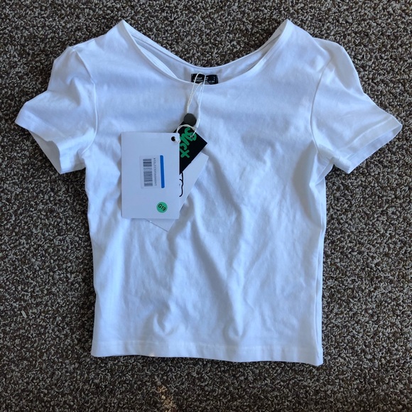 Cheap monday white racerback design tee - Picture 2 of 3